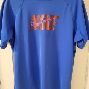 Nike Mens Dri-Fit size M T-Shirt